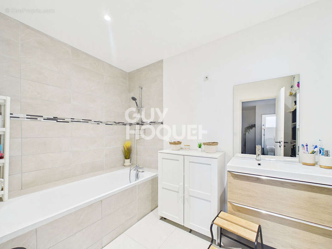 Maison à CAUDEBEC-LES-ELBEUF