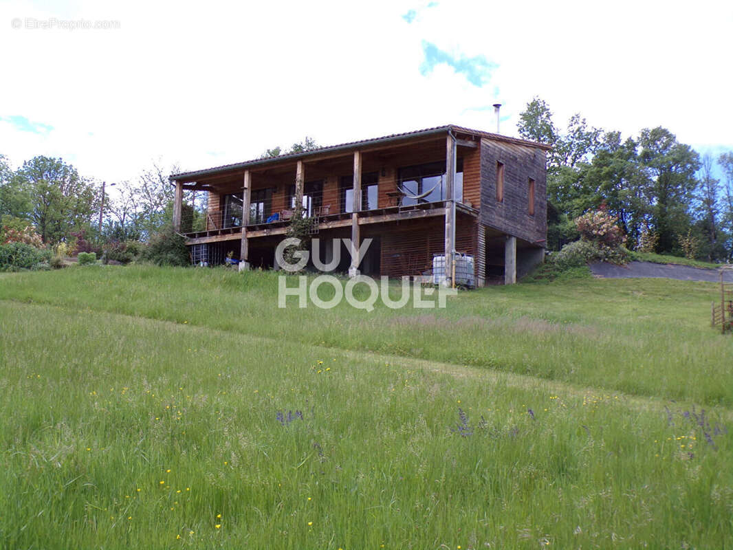 Maison atypique sur 5000 m² de terrain - photo 10
