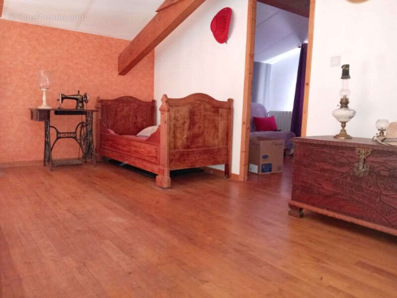 Maison à SAINT-GIRONS