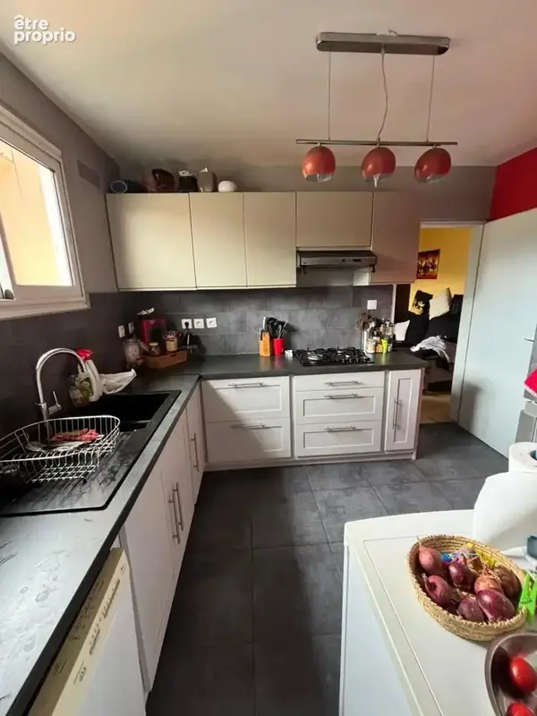 Appartement f4/5 a vendre sur  le tampon  - photo 2