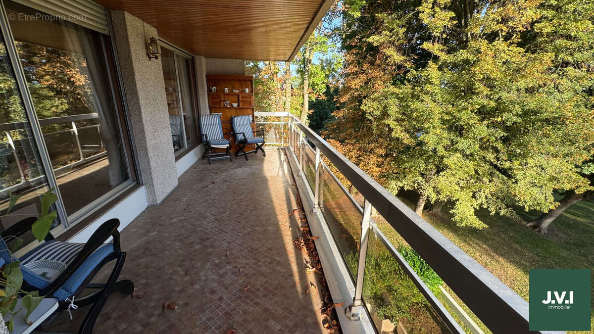 Appartement à SAINT-GRATIEN