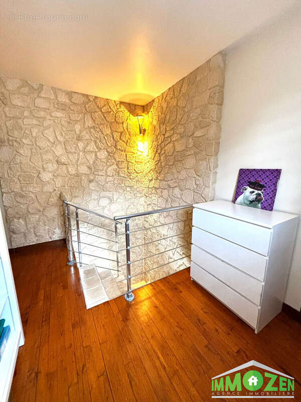 Appartement à MAISONS-ALFORT