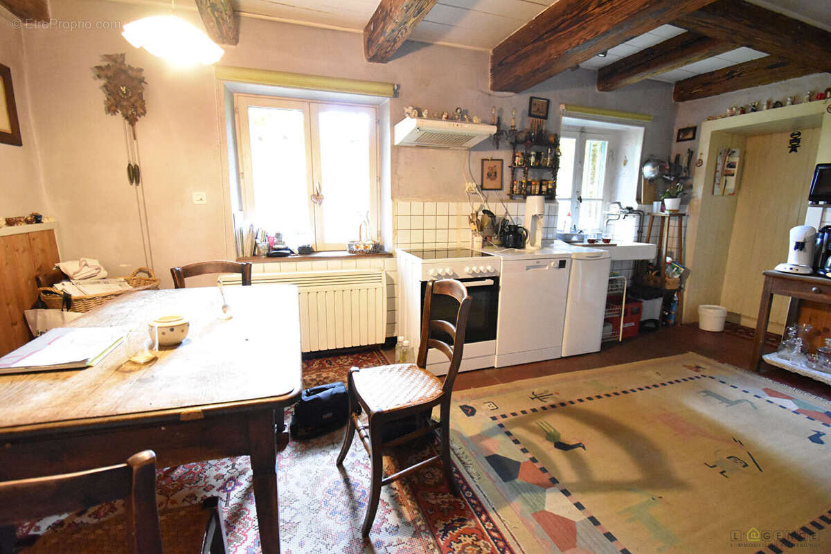 Maison à VEXAINCOURT