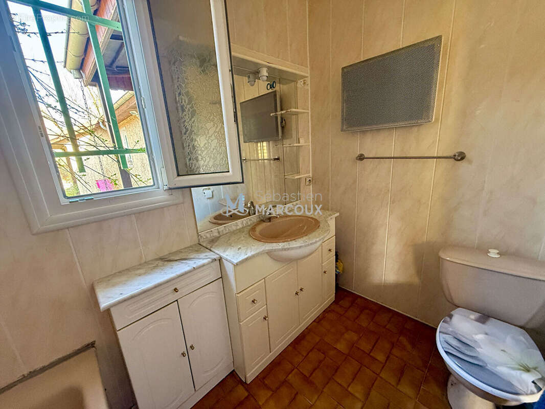 Maison à BOISSET-SAINT-PRIEST