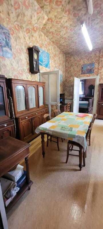 Appartement à ALLASSAC