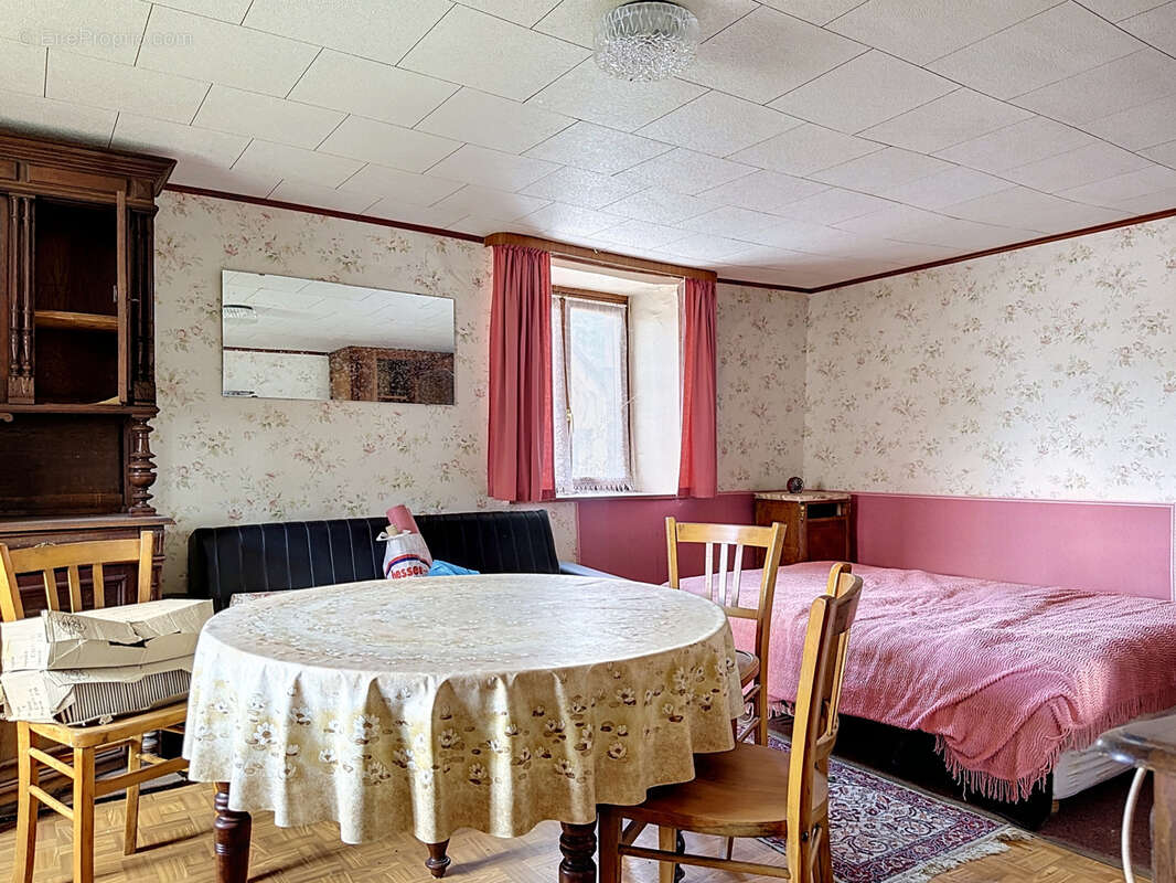 Maison de 38m2 habitables avec cave et grenier - photo 5