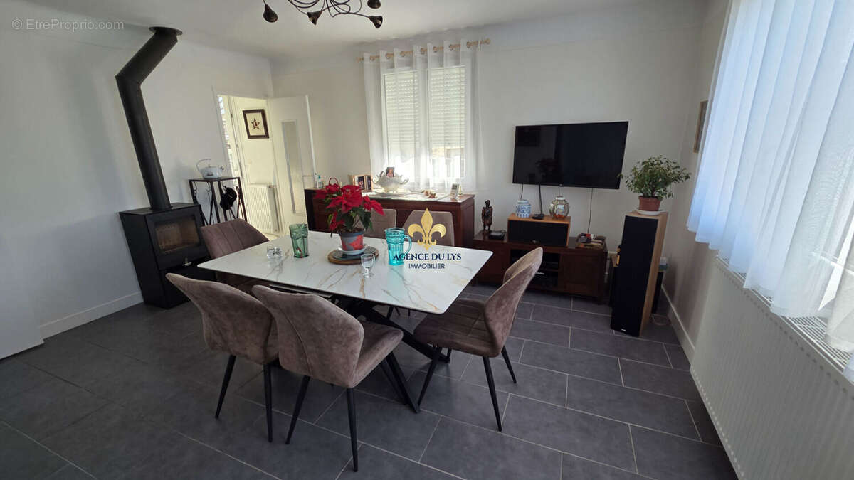 Maison à ASNIERES-SUR-OISE