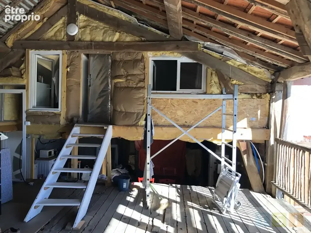 Maison ancienne en pierre et dépendances sur terrain de 362 m² - photo 9
