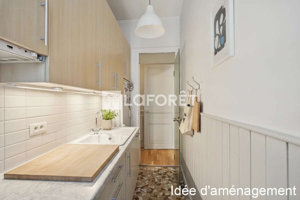 Trois pièces 46m² à rénover - Gros Caillou / Saint Dominique - photo 6