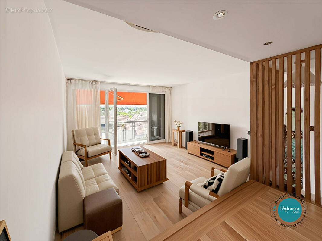 Appartement à MENNECY