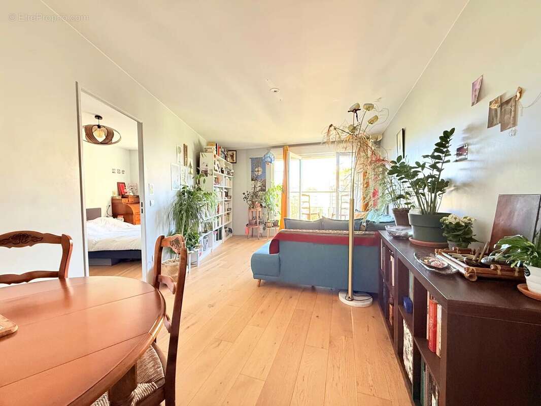 Appartement à ROMAINVILLE