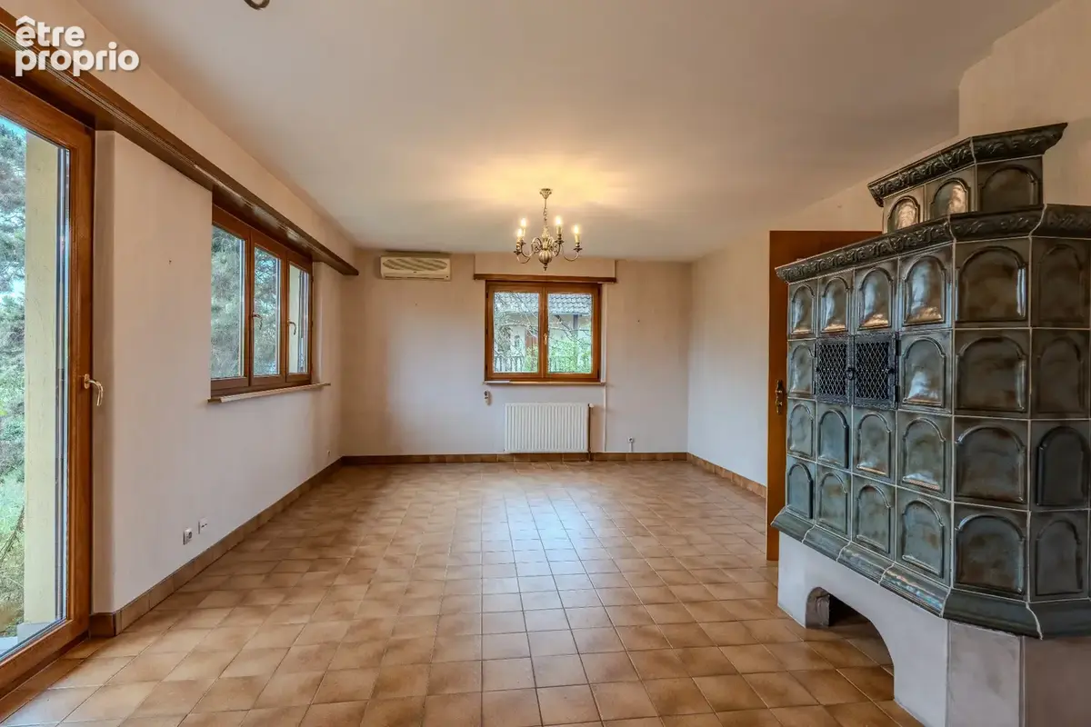 A la vente à DORLISHEIM (67) - Maison d'architecte 6 pièces Vue sur Mont Ste Odile - photo 6