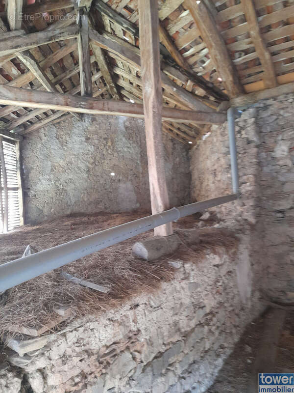 Maison à GENOS