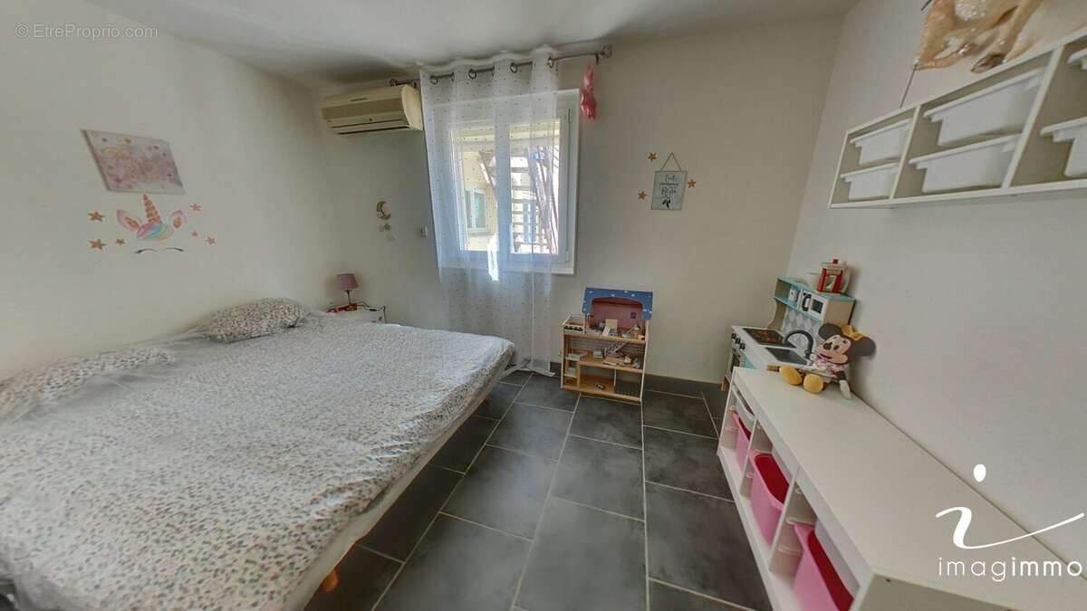 Maison à SAINT-JEAN-DE-VEDAS