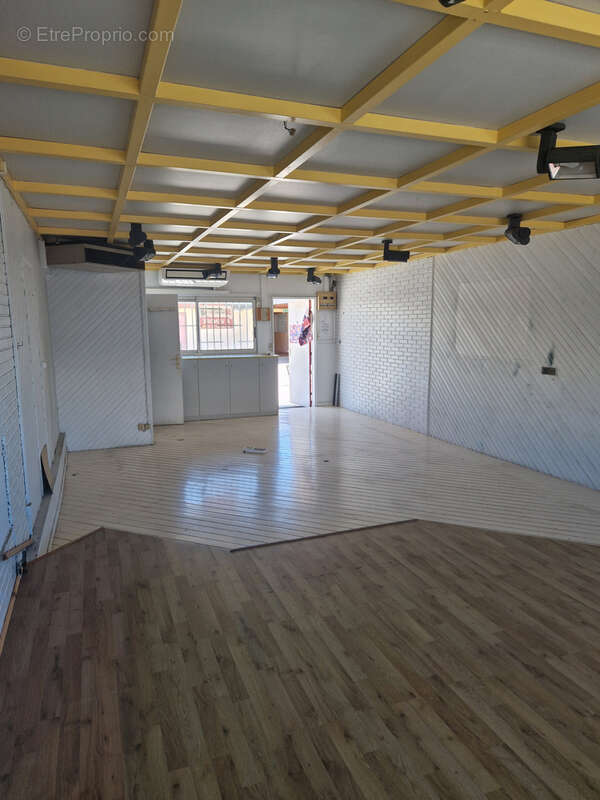 Commerce à BAIE-MAHAULT