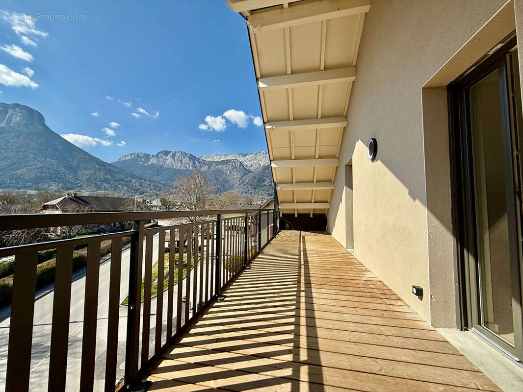 Appartement à DOUSSARD