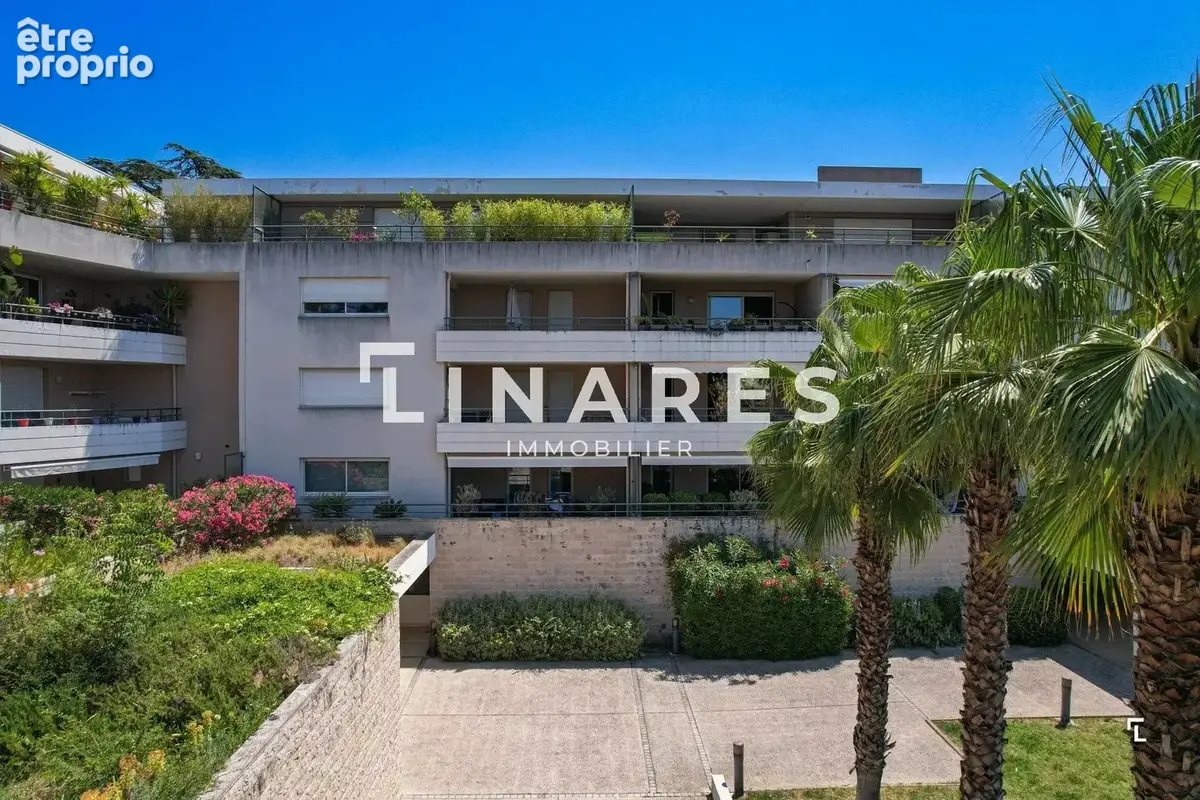 BIJOU CANDOLLE - Appartement traversant T3 de 71m2 - Terrasse - Garage - Vue panoramique - 13012 - photo 3
