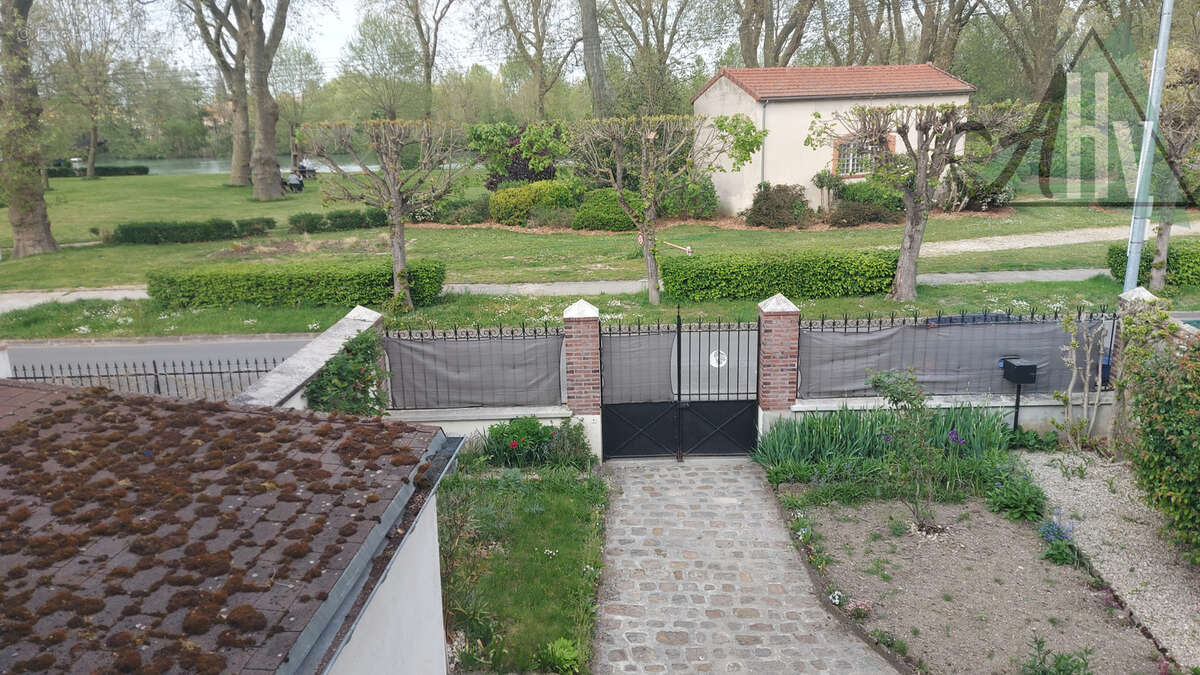 Maison à BRAY-SUR-SEINE