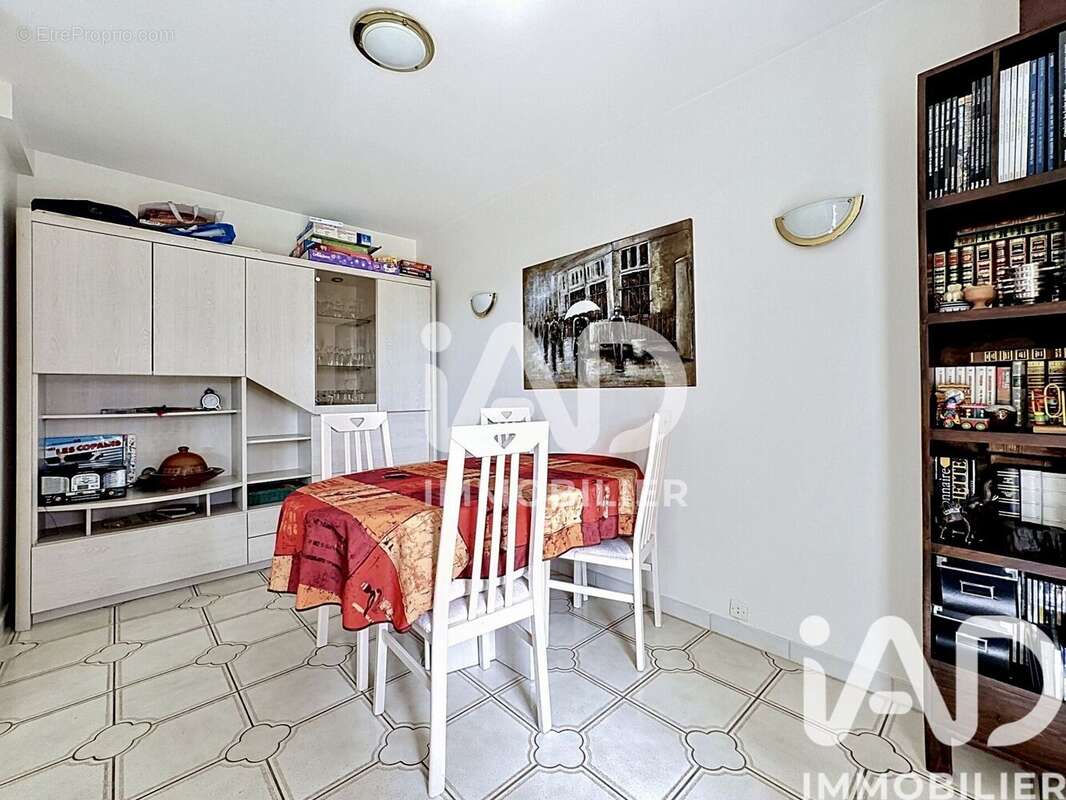 Photo 3 - Maison à LA QUEUE-EN-BRIE