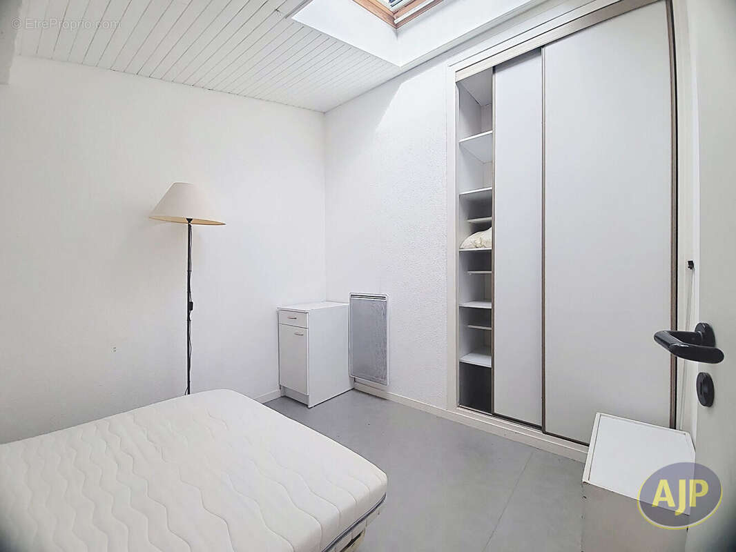T3 Bordeaux-Duplex 71m²- Dernier Etage - photo 8
