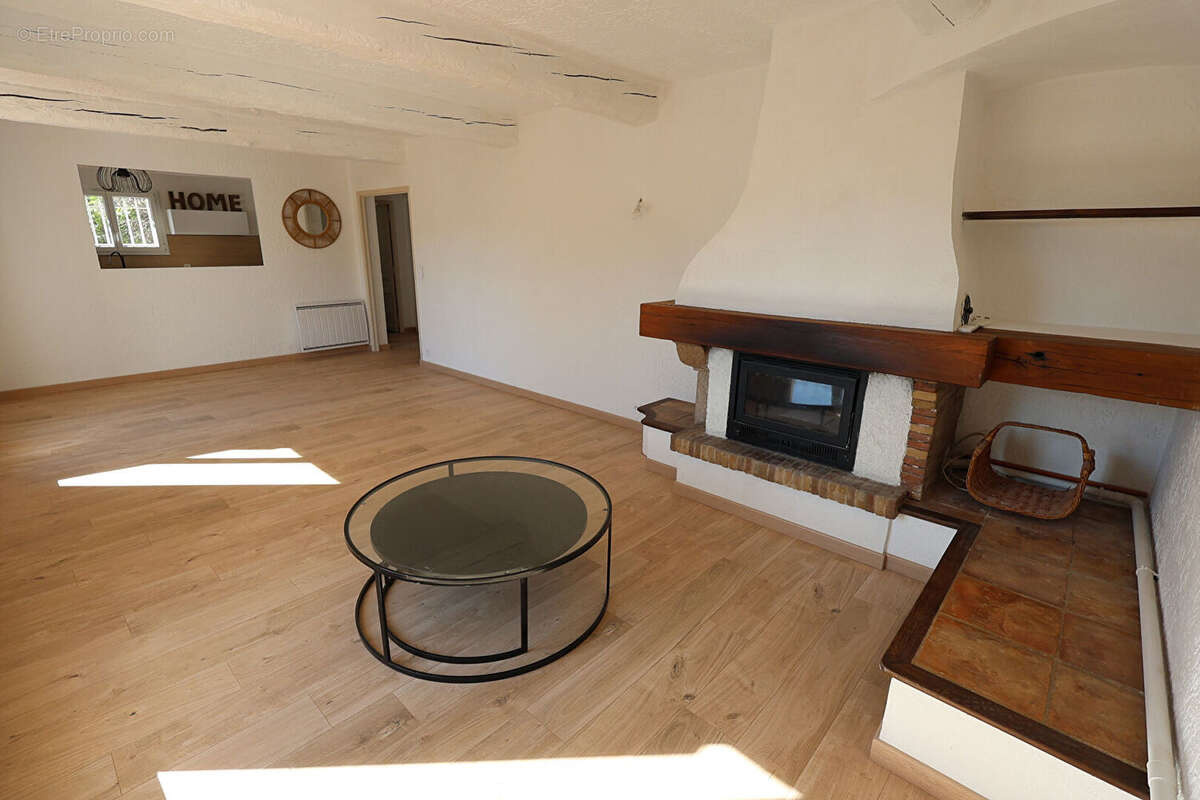 Maison à CABRIS