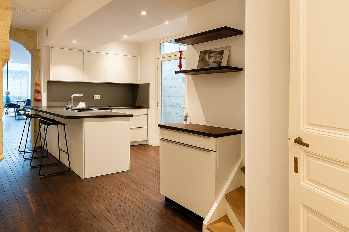 Appartement à BORDEAUX