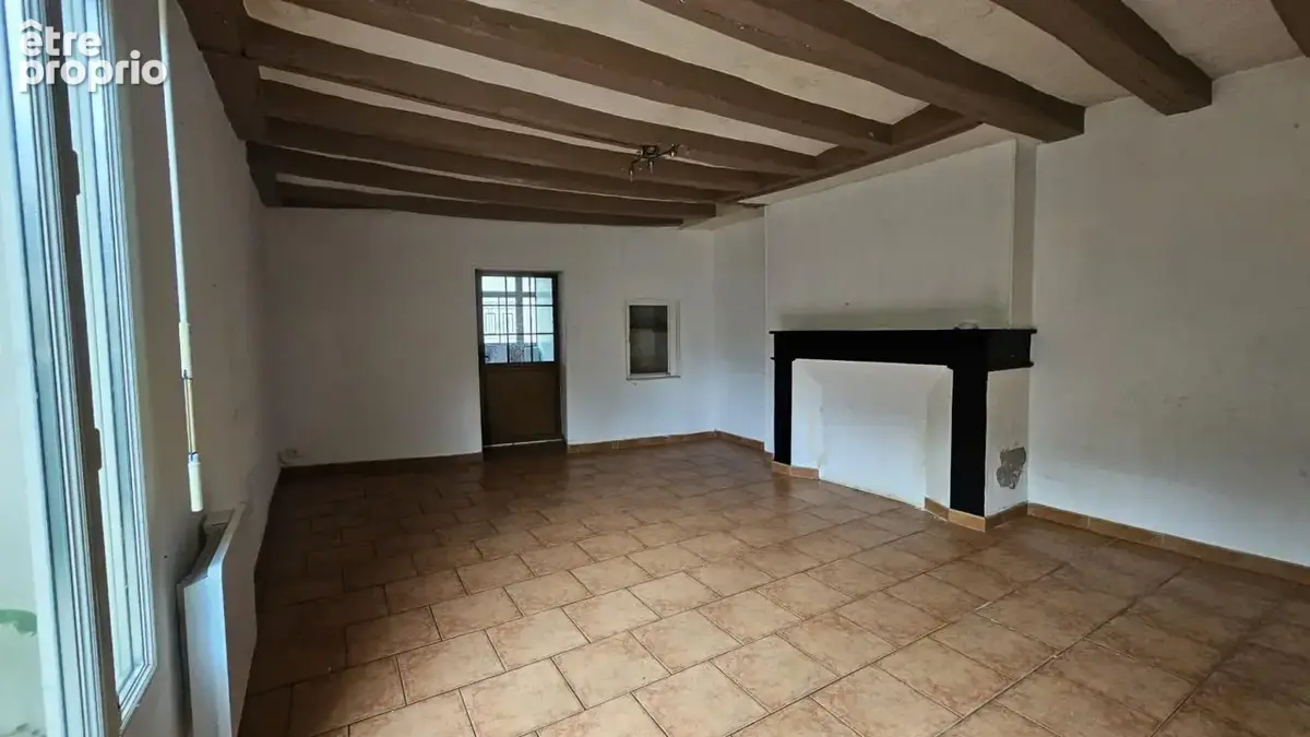 Maison à vendre 5 pièces LE LUDE (72) - photo 2