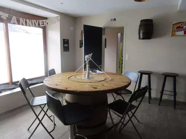 Maison à VARENNES-SUR-ALLIER