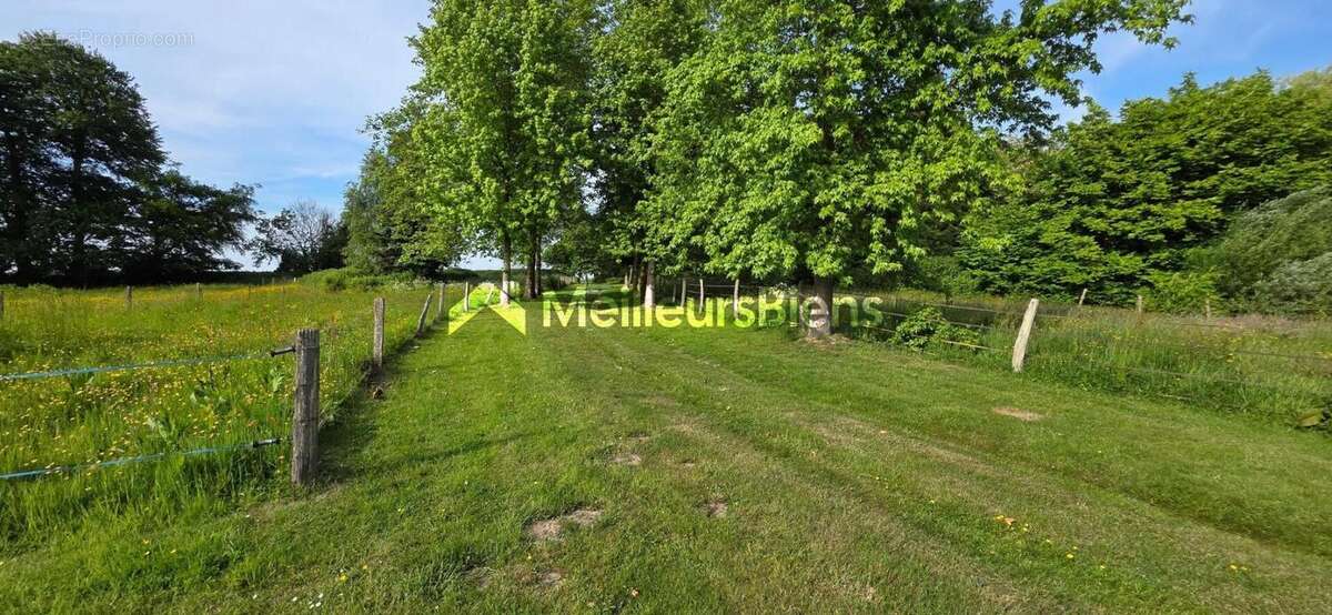 Maison à SAINT-VICTOR-L&#039;ABBAYE