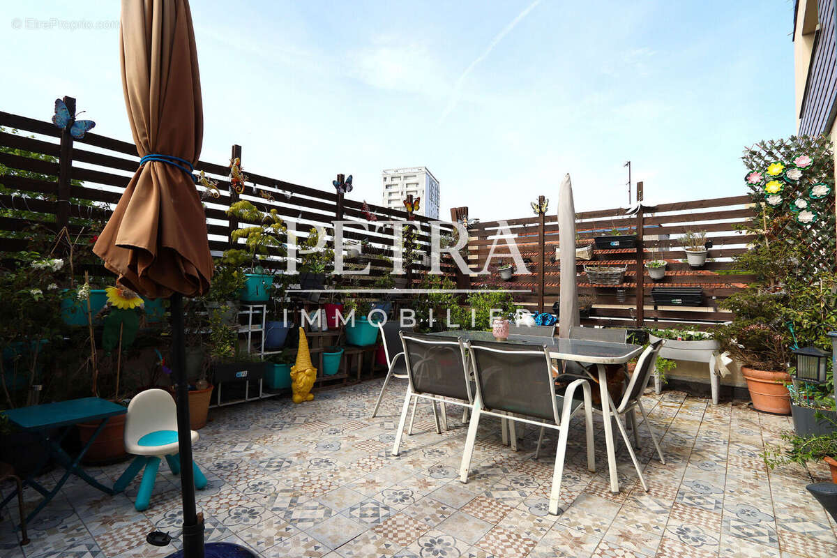 Appartement avec TERRASSE 30 m² 3 pièce(s) 50.88m² CARREZ 75.63m2 au sol - photo 4