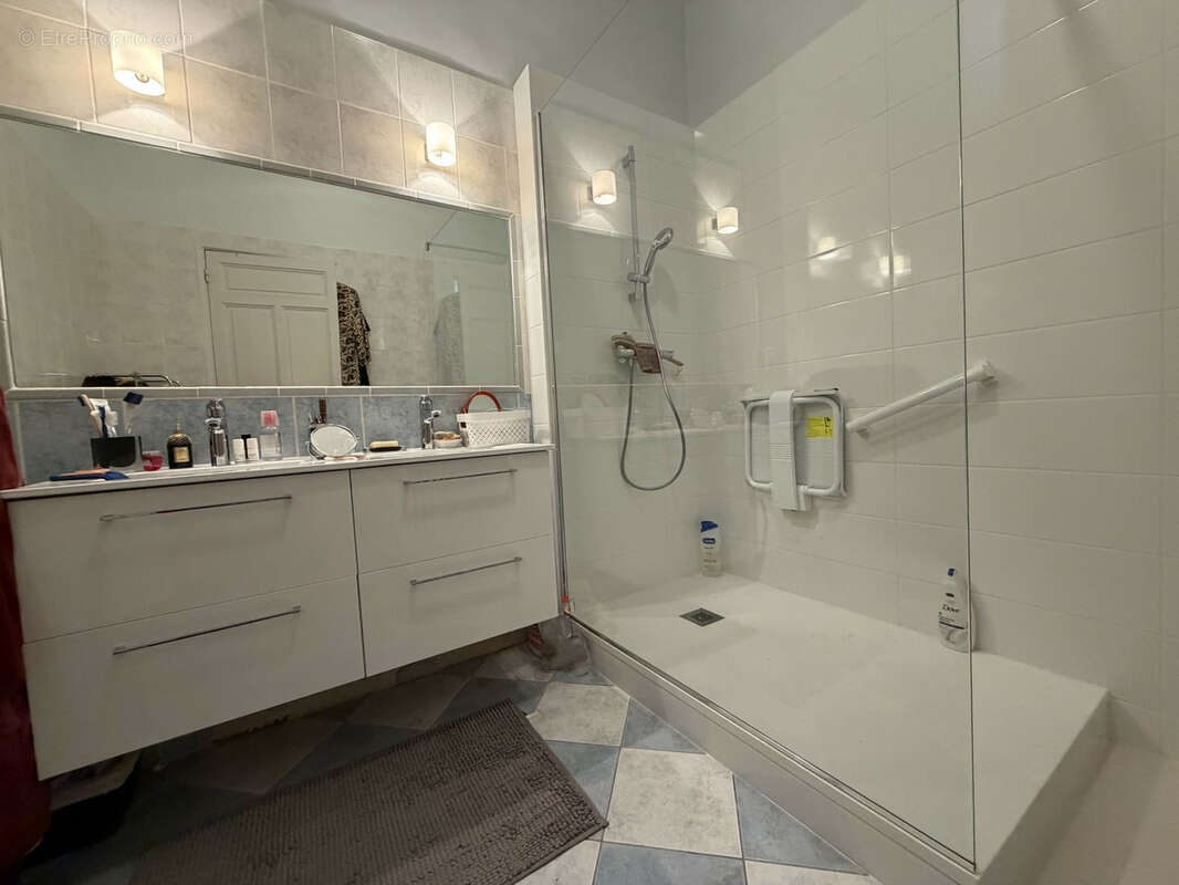 Appartement à VICHY