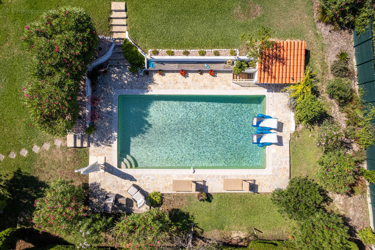 Maison à LA COLLE-SUR-LOUP