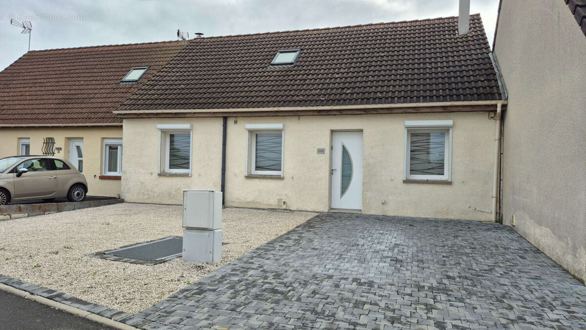 Maison à HENIN-BEAUMONT