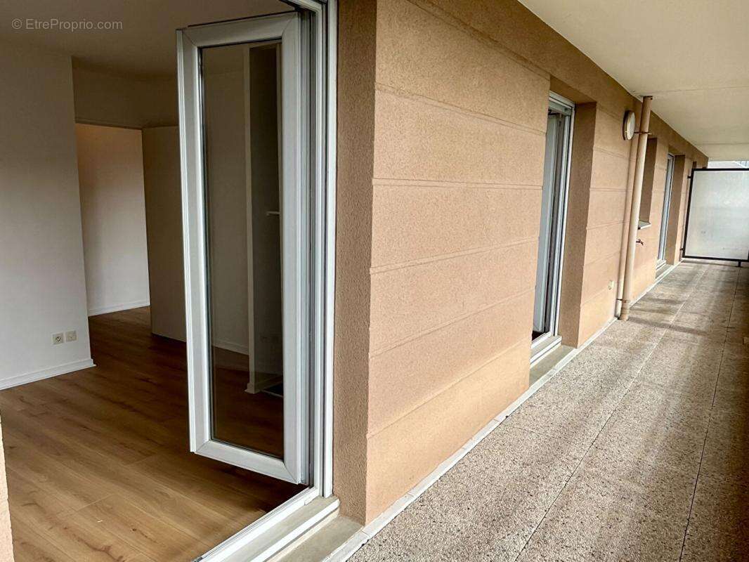 Appartement à CARRIERES-SOUS-POISSY