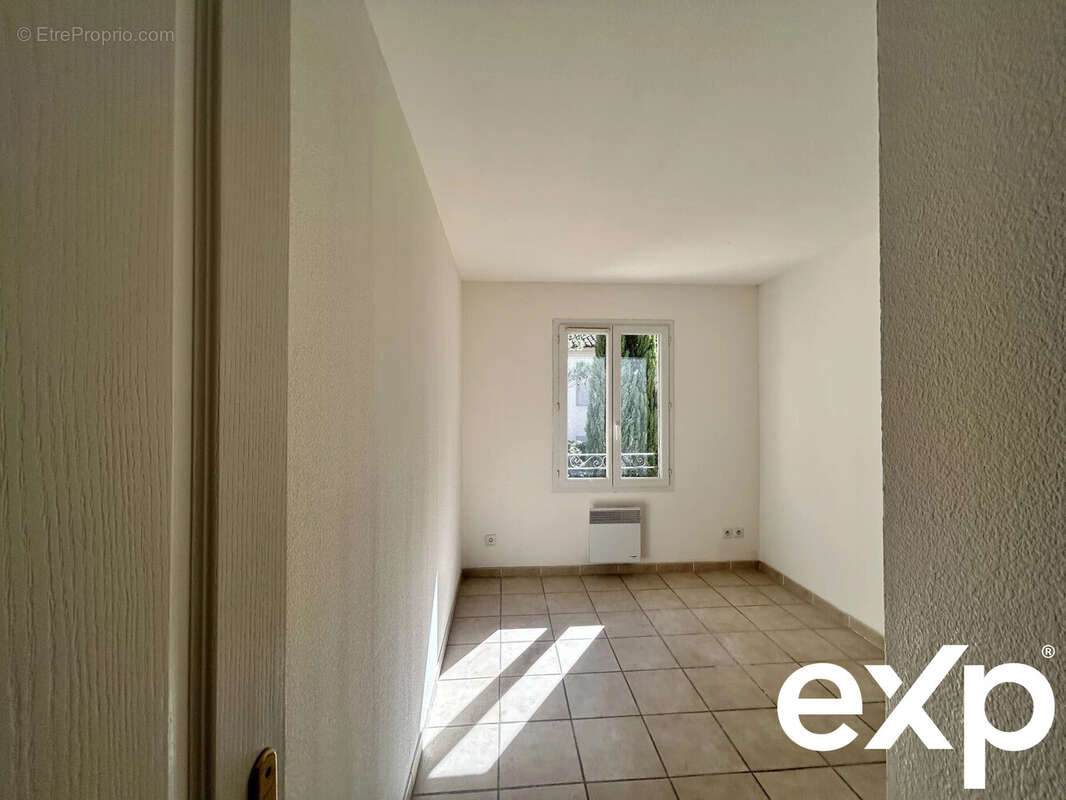 Appartement à MALLEMORT