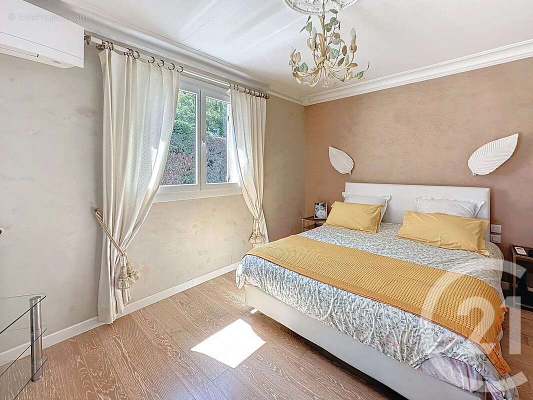 Maison à ANTIBES