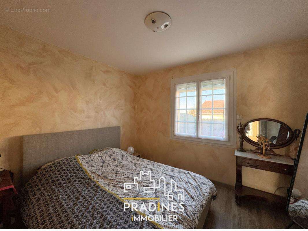 Maison à SAINT-ANDEOL-LE-CHATEAU