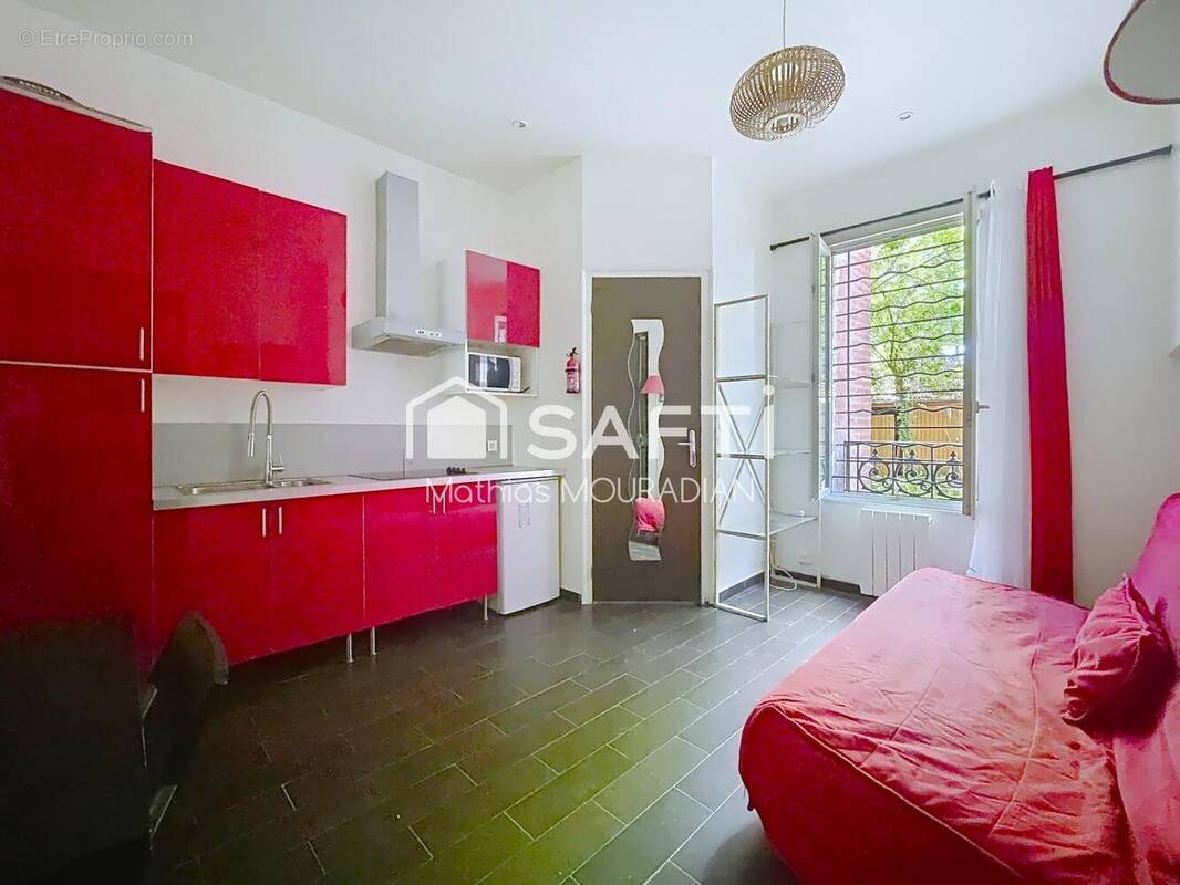 Photo 1 - Appartement à SAINT-MAUR-DES-FOSSES