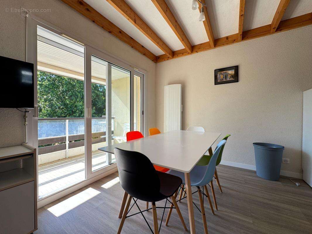 Appartement À Vendre - photo 3