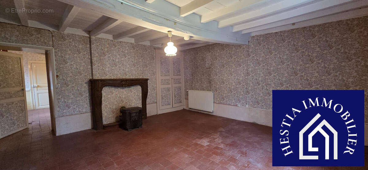 Maison à TORCY-ET-POULIGNY