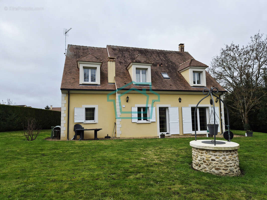 Maison à ORGERUS
