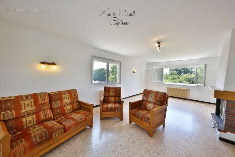 Maison à vendre 7 pièces proche de BOURG EN BRESSE (01) - photo 4