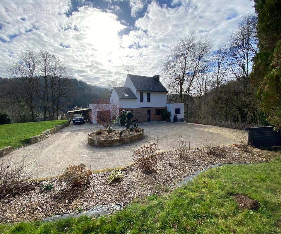 Maison à MONTERBLANC