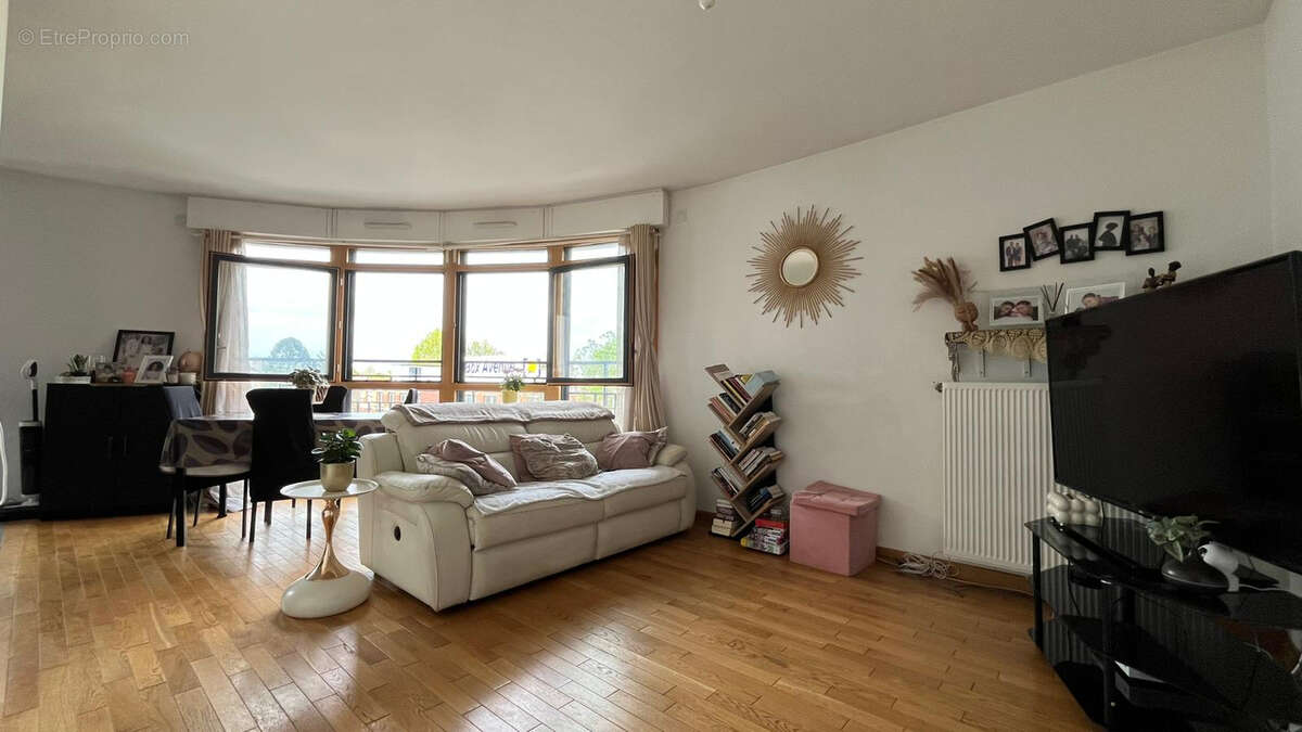 Appartement à THIAIS
