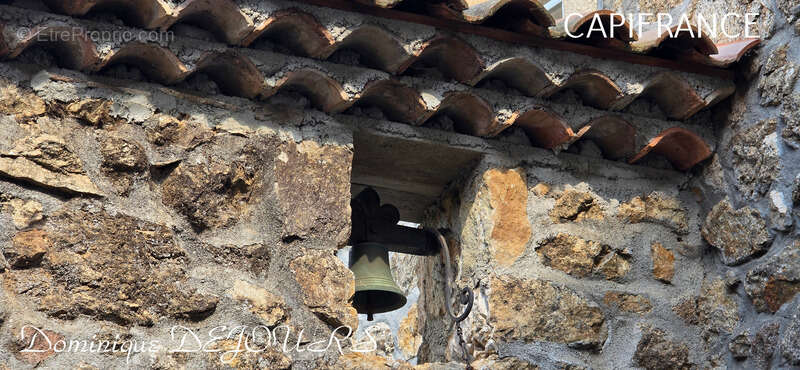 Maison à SAINT-SAUVEUR-DE-MONTAGUT