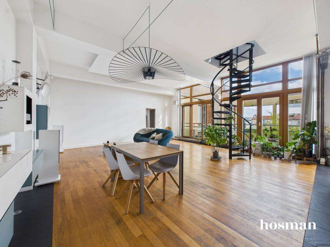 Appartement à IVRY-SUR-SEINE