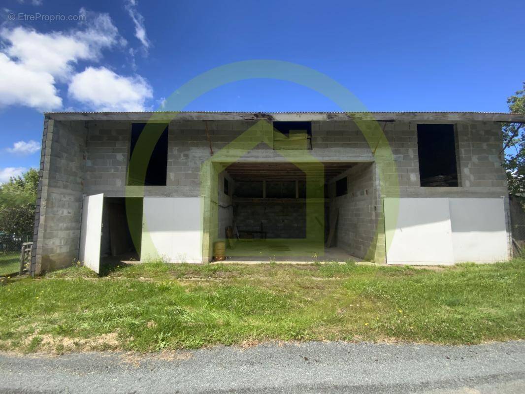 Commerce à LA FORET-DU-TEMPLE