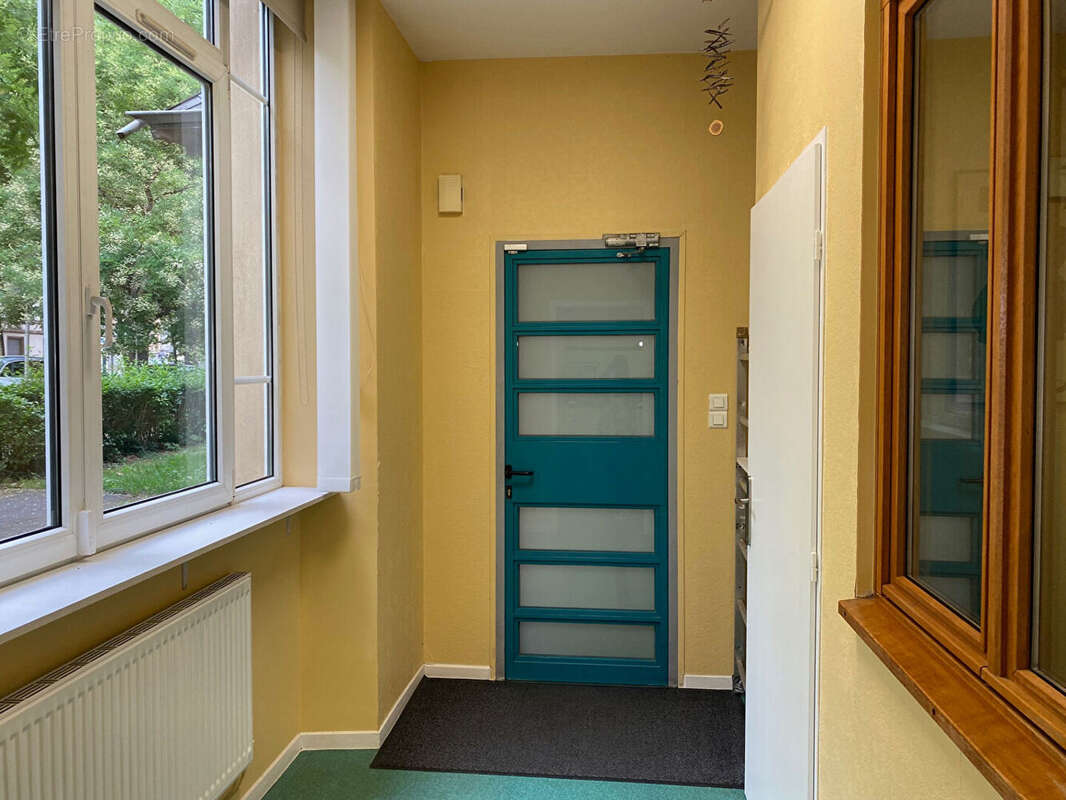 Investisseurs : local medical avec place privative - photo 4