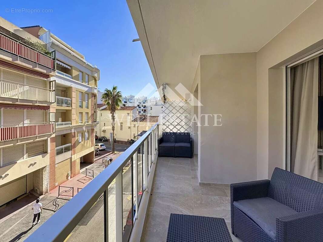 Appartement à CANNES