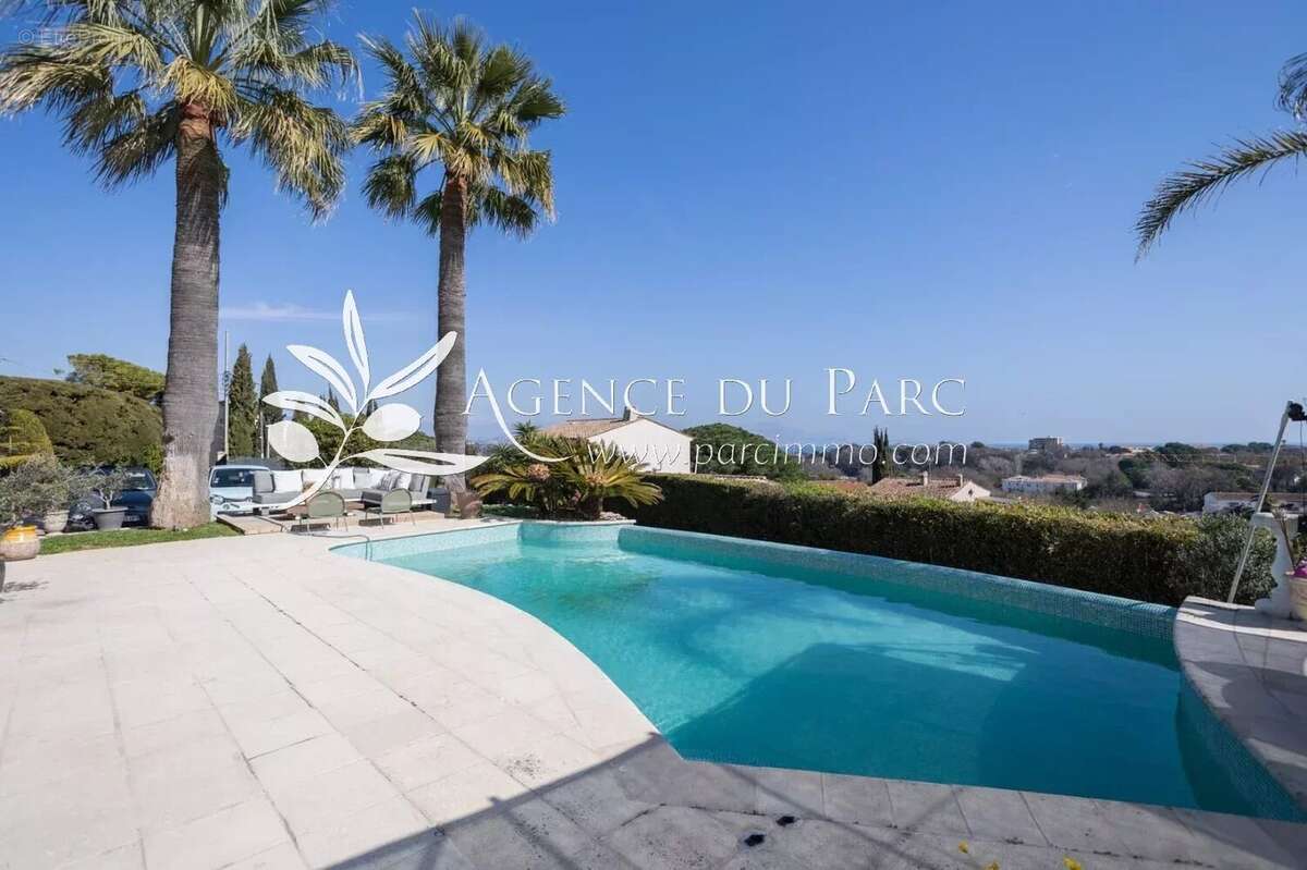 Maison à ANTIBES